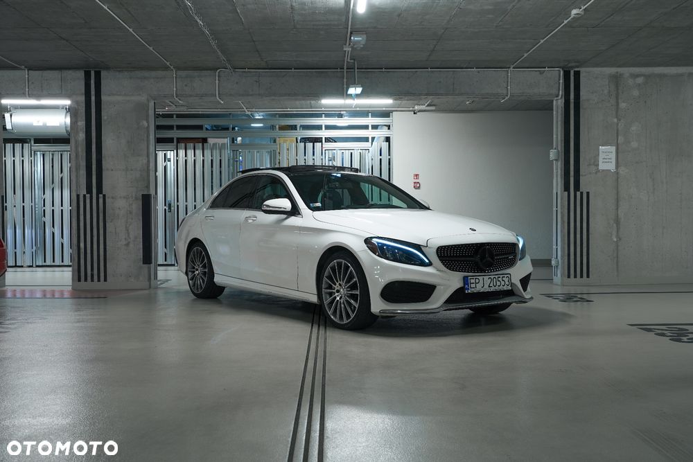 Mercedes-Benz Klasa C 300 T 7G-TRONIC AMG Line - 13