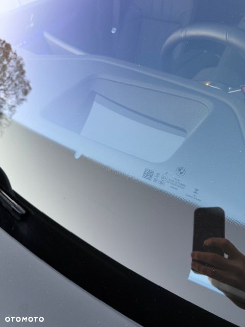 BMW Seria 7 M760e PHEV xDrive Individual Edition sport - 13