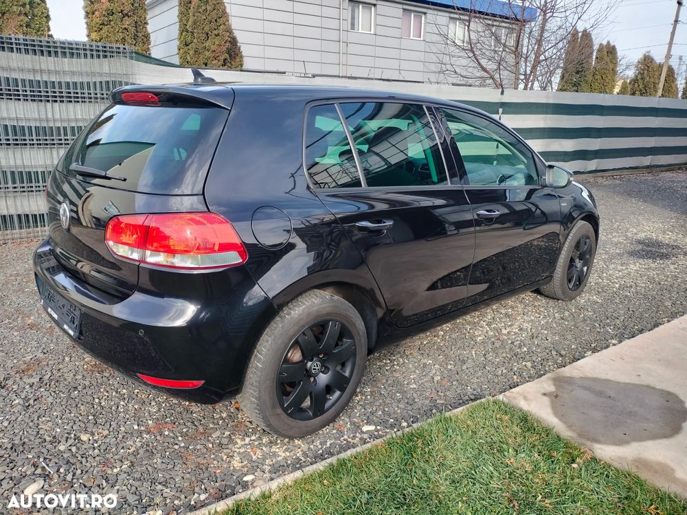 Volkswagen Golf 1.6 TDI DPF Style - 5
