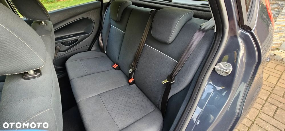 Ford Fiesta 1.25 Champions Edition - 12