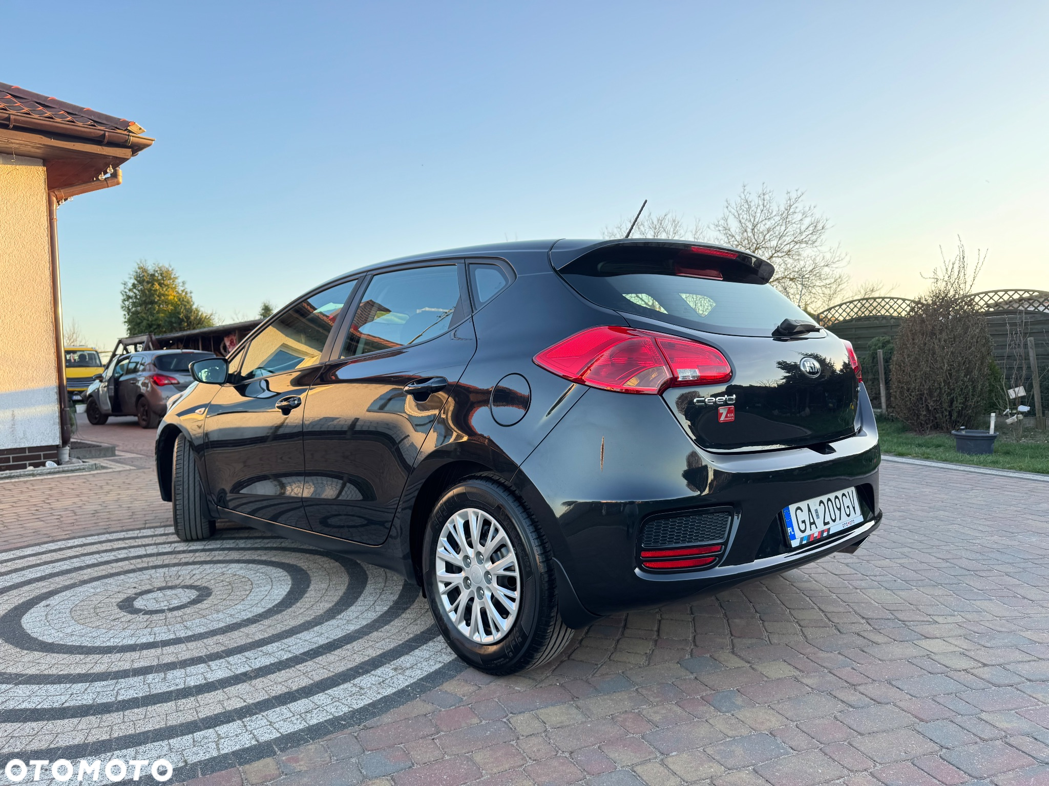 Kia Ceed Cee'd 1.4 CRDi M - 5