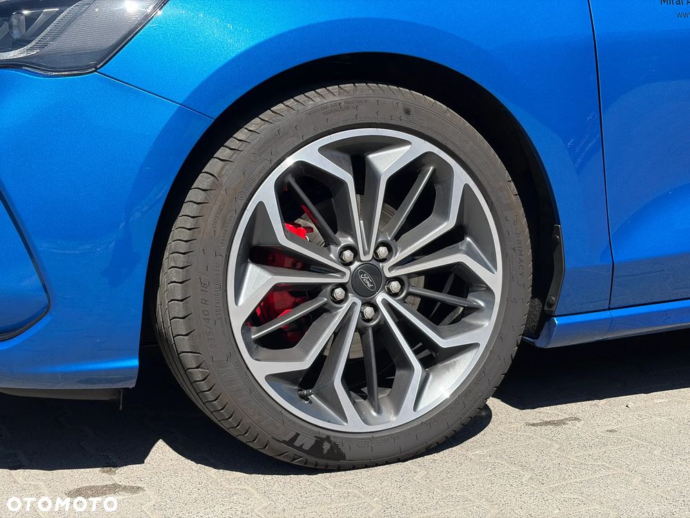 Ford Focus 1.0 EcoBoost mHEV ST-Line X - 4