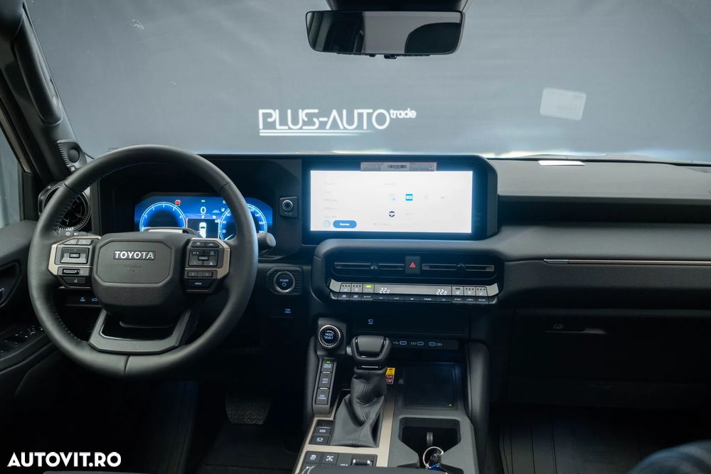 Toyota Land Cruiser - 12