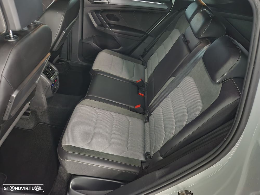 VW Tiguan 2.0 TDI R-Line DSG - 9