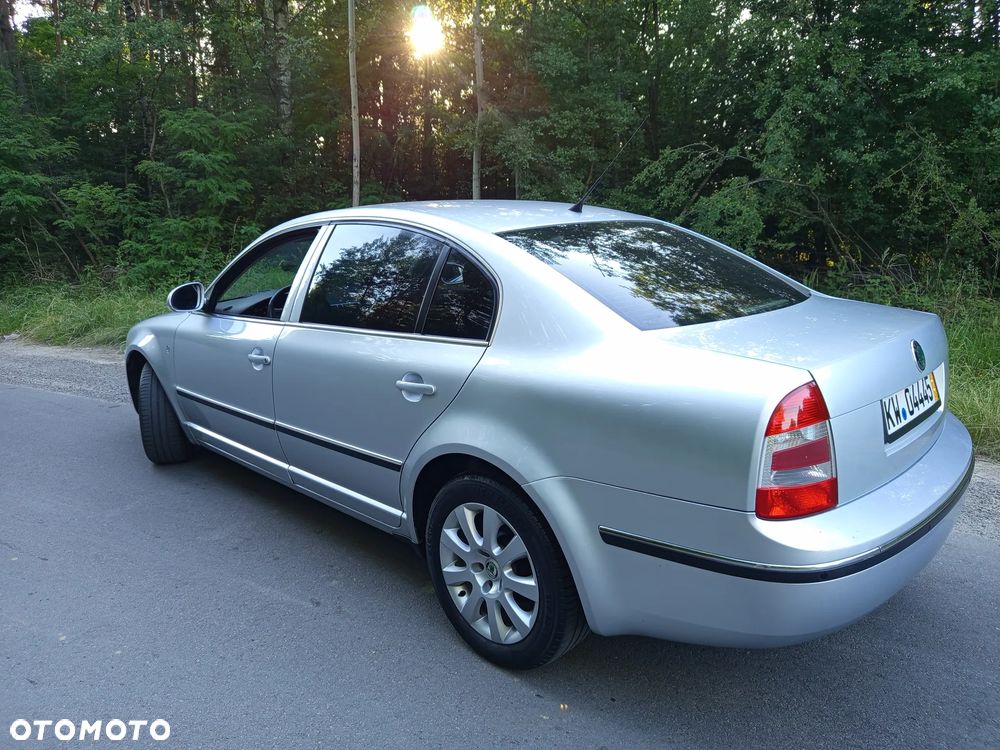 Skoda Superb 1.8 Turbo - 2
