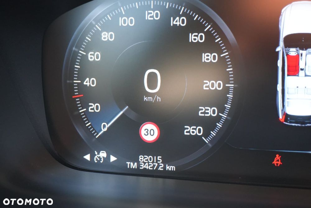 Volvo V90 Cross Country D5 AWD Pro - 14