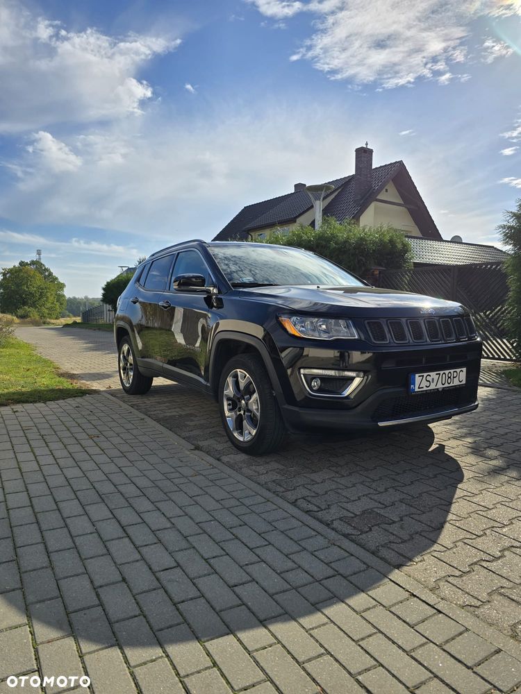 Jeep Compass - 22