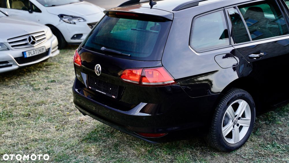 Volkswagen Golf 2.0 TDI (BlueMotion Technology) Comfortline - 36