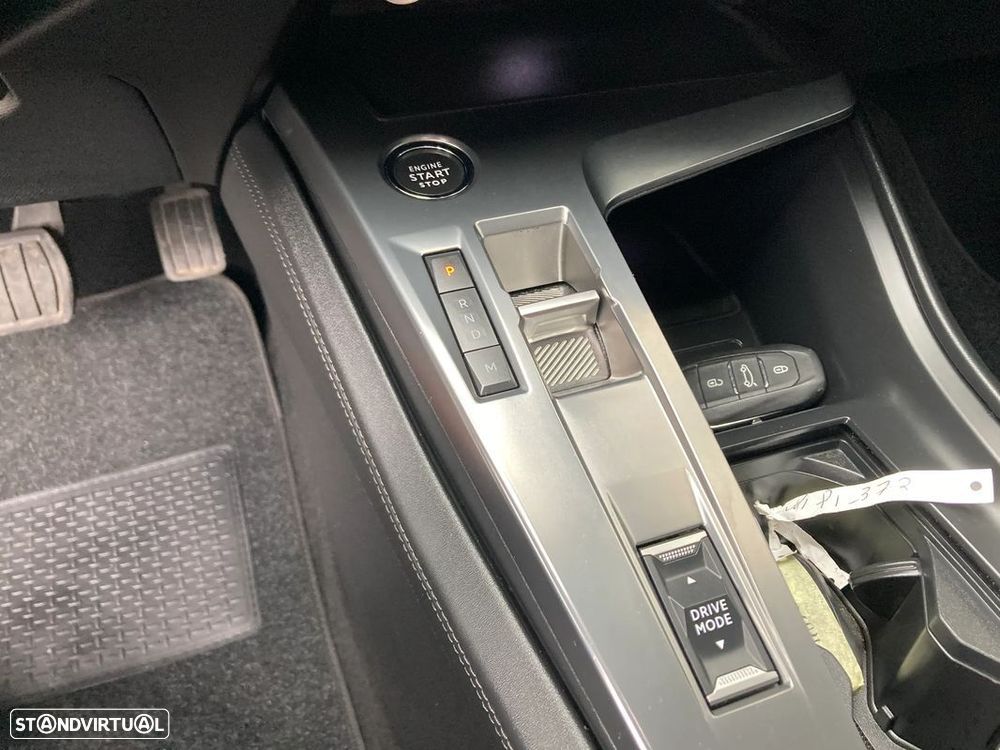 Peugeot 308 SW BlueHDi 130 EAT8 Allure Pack - 28