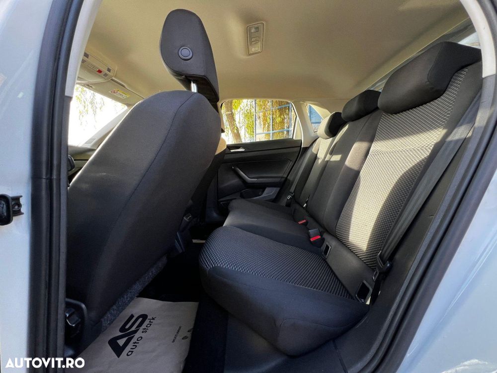 Volkswagen Polo 1.0 Trendline - 18