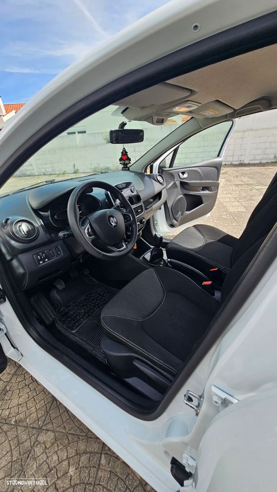 Renault Clio 1.5 dCi Zen - 22