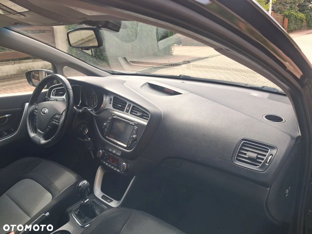 Kia Ceed 1.6 CRDi XL - 6