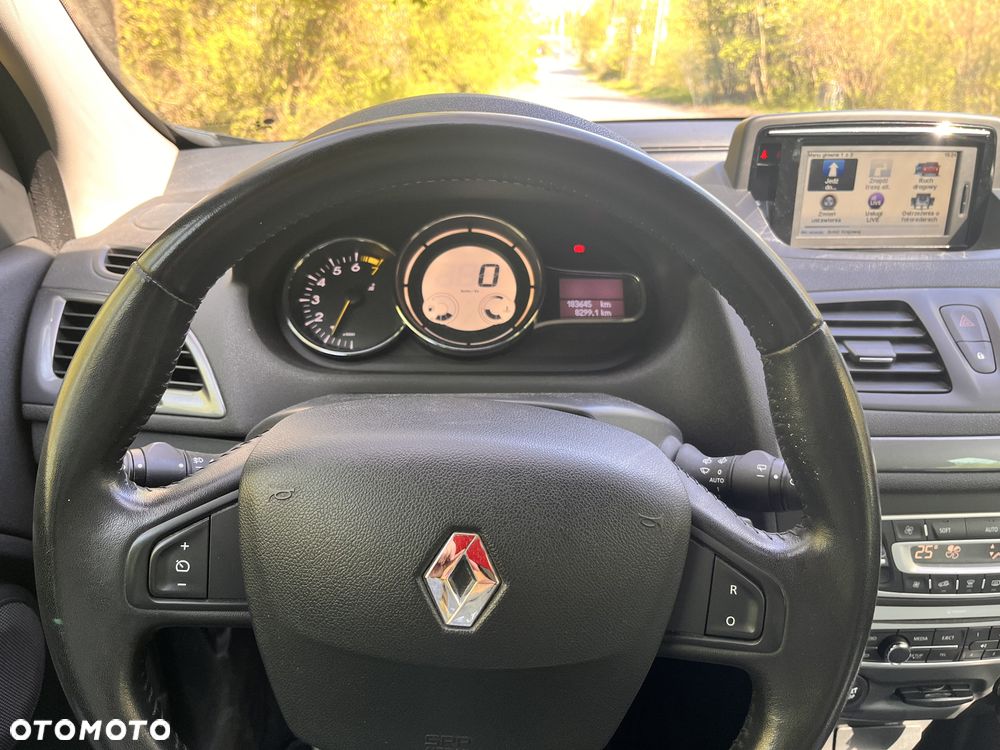 Renault Megane ENERGY TCe 130 LIMITED - 8