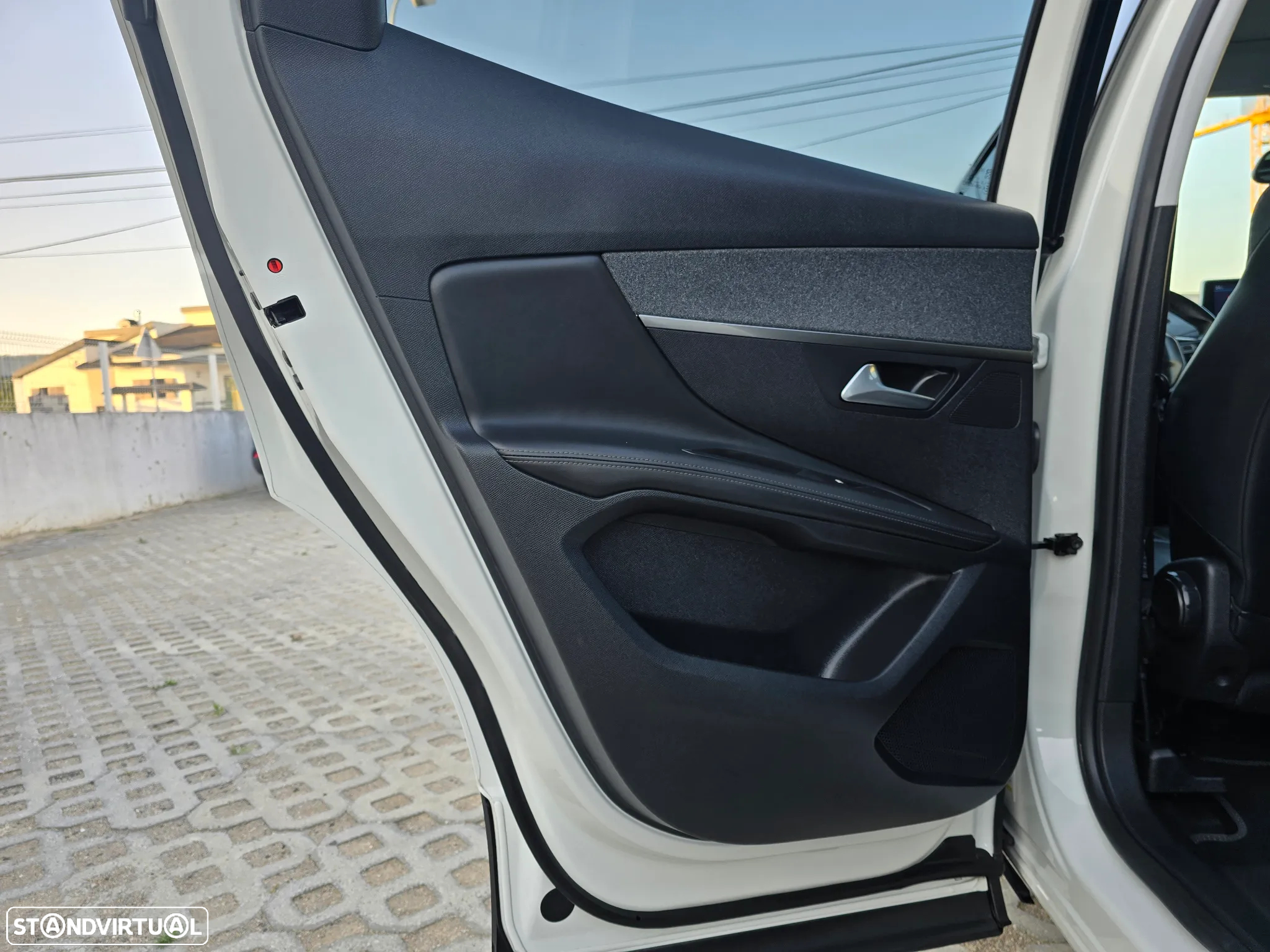 Peugeot 3008 1.6 BlueHDi Allure EAT6 - 37