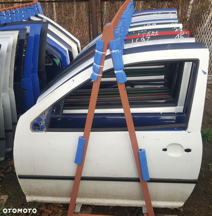 DRZWI LEWY PRZÓD VW GOLF IV 3D - 3