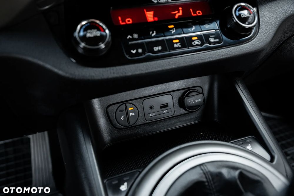 Kia Sportage 1.6 GDI Business Line M 2WD - 27