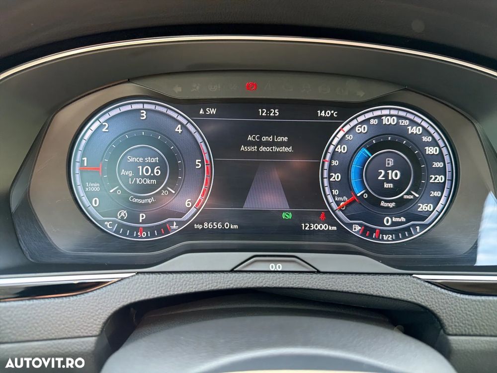Volkswagen Passat 2.0 TDI DSG 4Motion Highline - 22