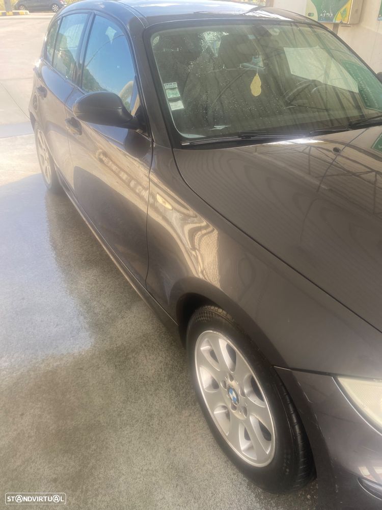 BMW 118 d - 1