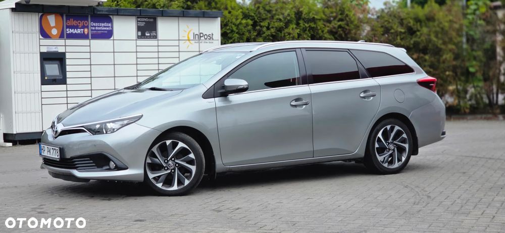Toyota Auris 1.6 D-4D Design Edition - 5