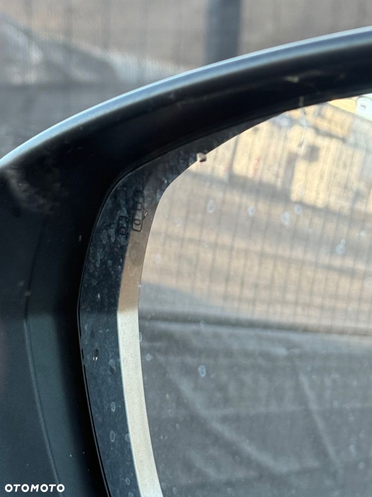 DS Automobiles DS 7 Crossback 1.6 E-Tense 4x4 Louvre - 23