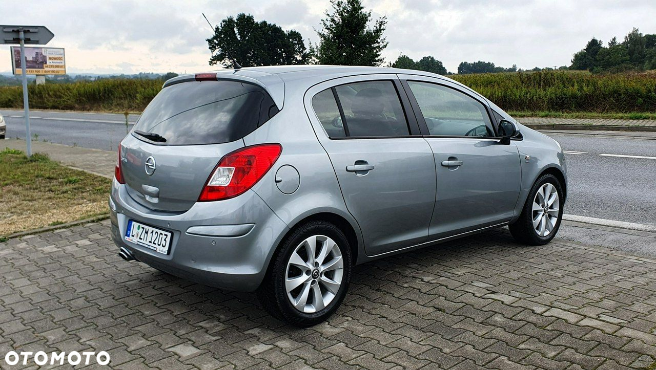 Opel Corsa - 4