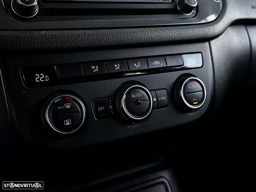 VW Tiguan 2.0 TDi Cup BlueMotion - 27