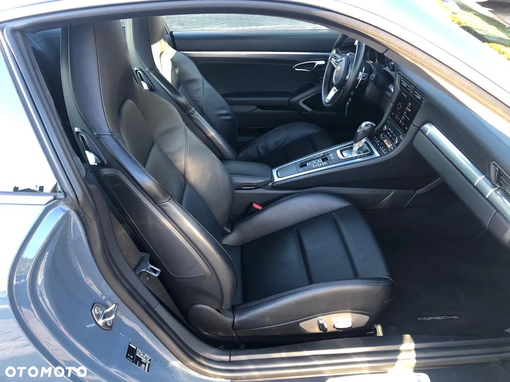 Porsche 911 Carrera S PDK - 14
