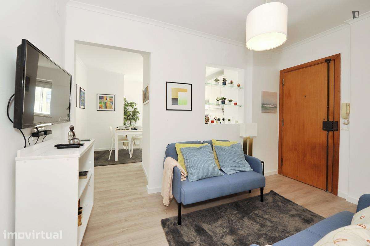 Quarto - localizado em Almada Lisbon - Grande imagem: 3/17
