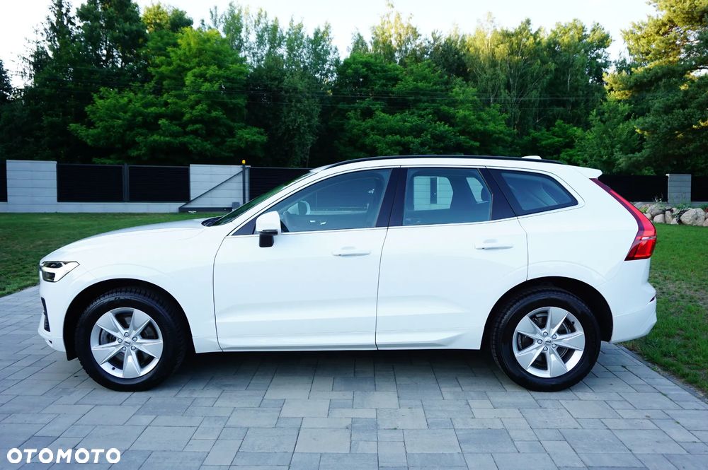 Volvo XC 60 B4 B Momentum Pro - 9