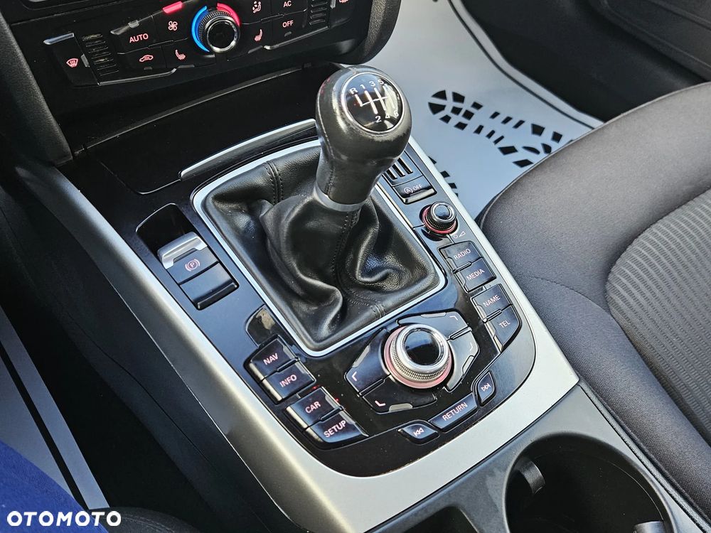 Audi A4 Avant 2.0 TDI - 20