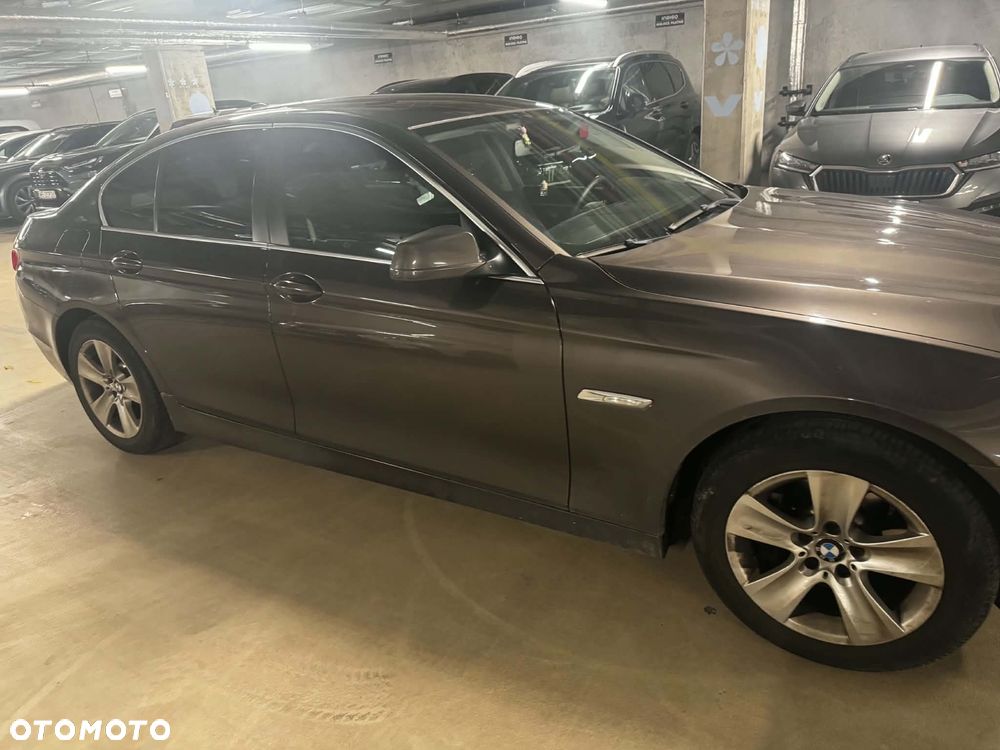 BMW Seria 5 520d - 9