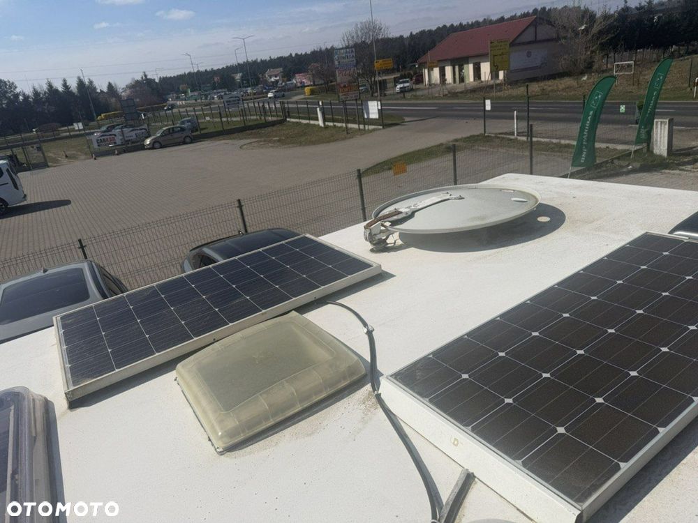 Mercedes-Benz Sprinter - 15