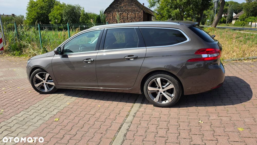 Peugeot 308 BlueHDi FAP 150 Stop & Start Allure - 26