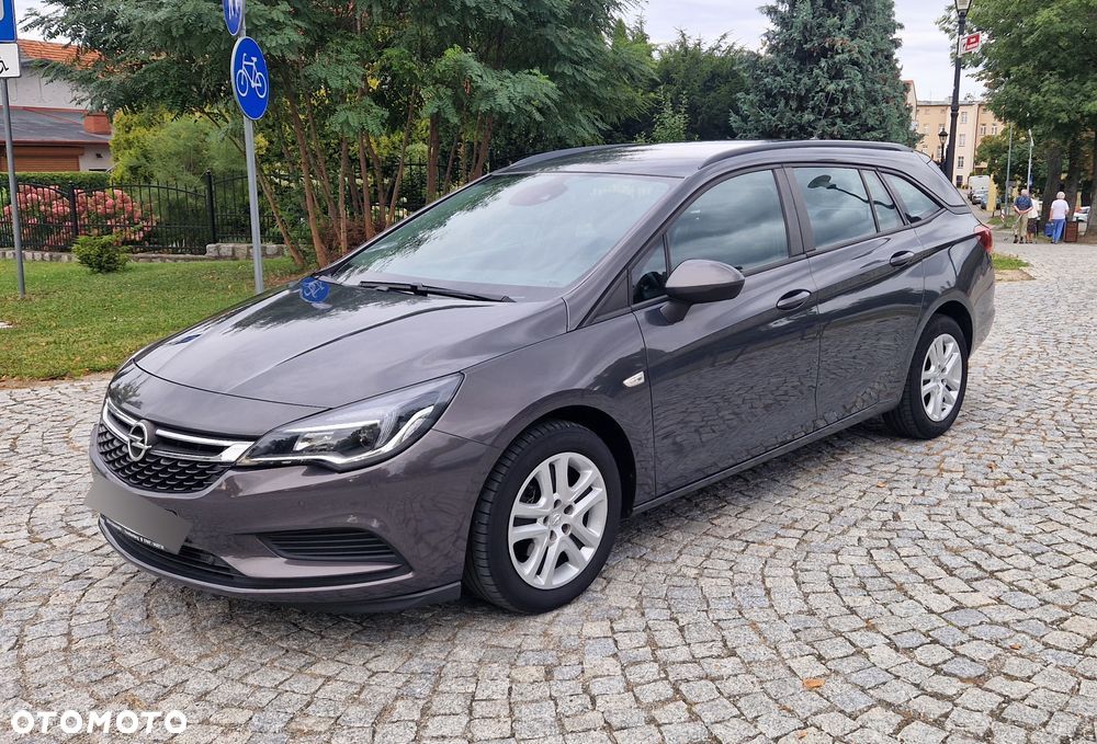 Opel Astra 1.4 Turbo Sports Tourer Business - 13