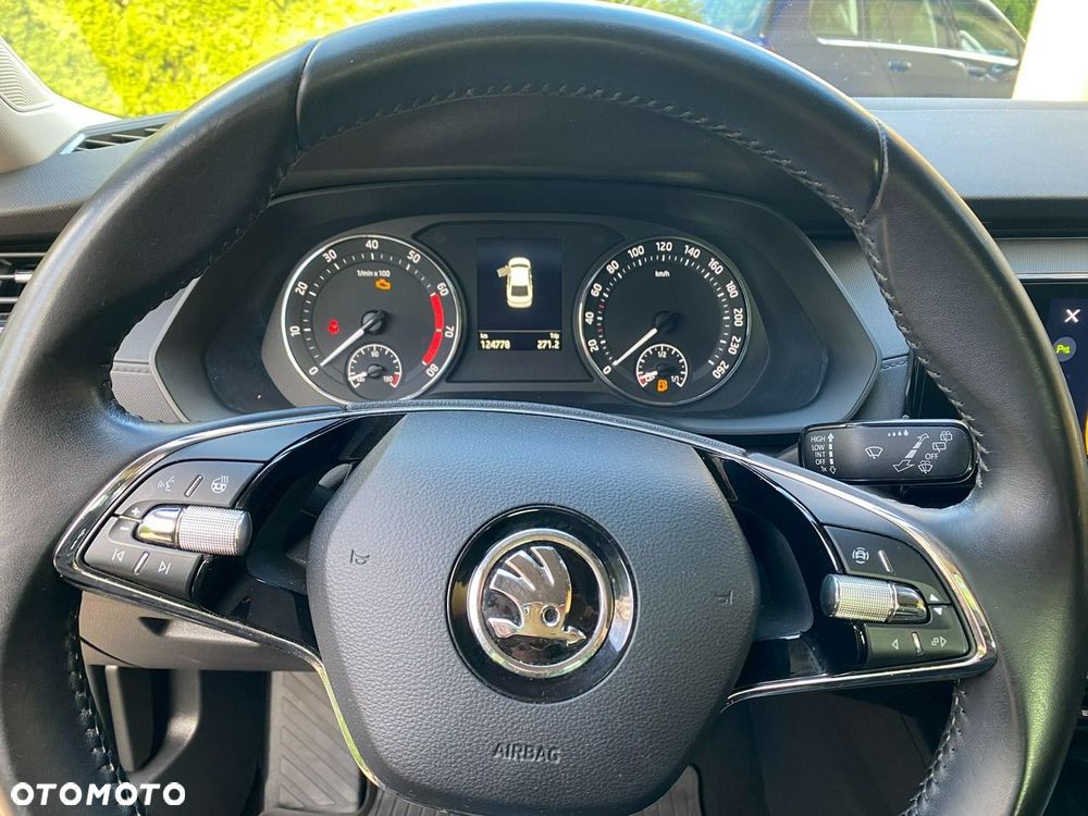 Skoda Octavia 1.5 TSI ACT Ambition - 23