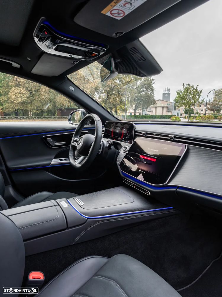 Mercedes-Benz E 300 - 11