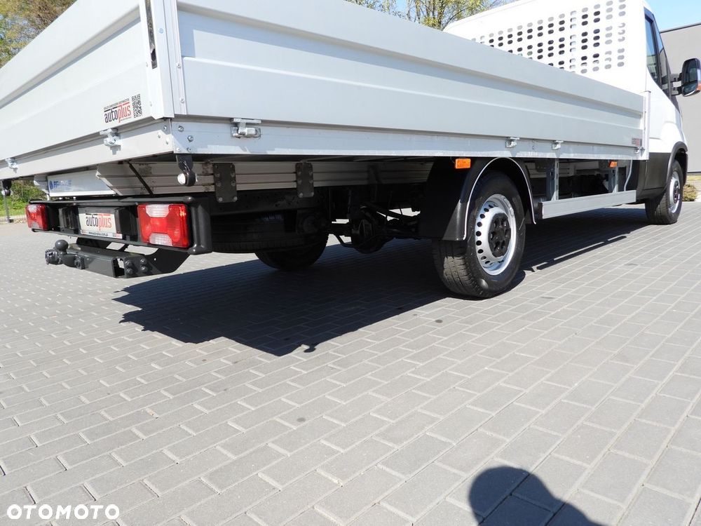 Iveco DAILY 35S16 SKRZYNIA 8 PALET TEMPOMAT LEDY AUTOMAT HI-MATIC KLIMATYZACJA  160KM - 18