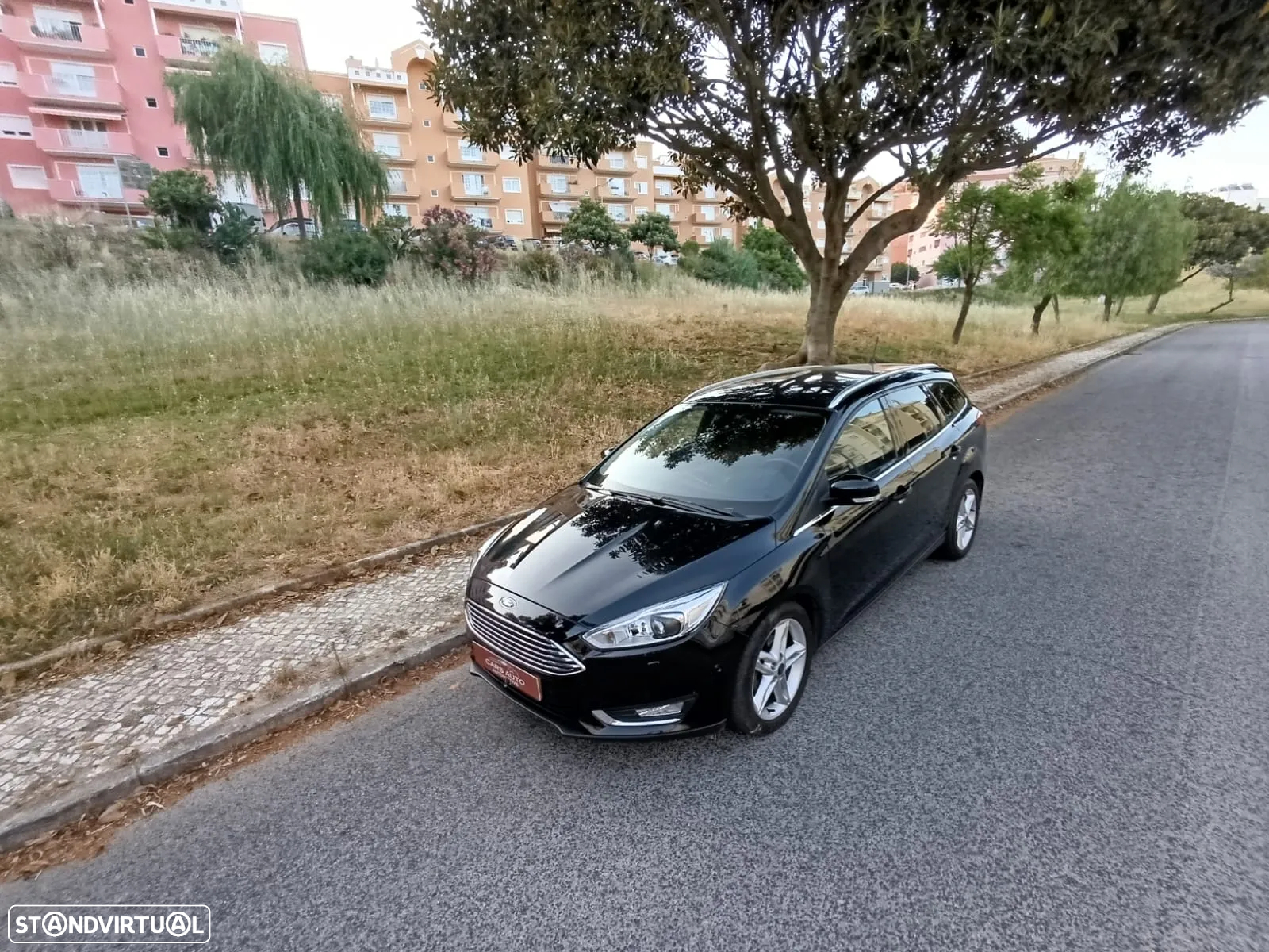 Ford Focus SW 1.5 TDCi Titanium - 25