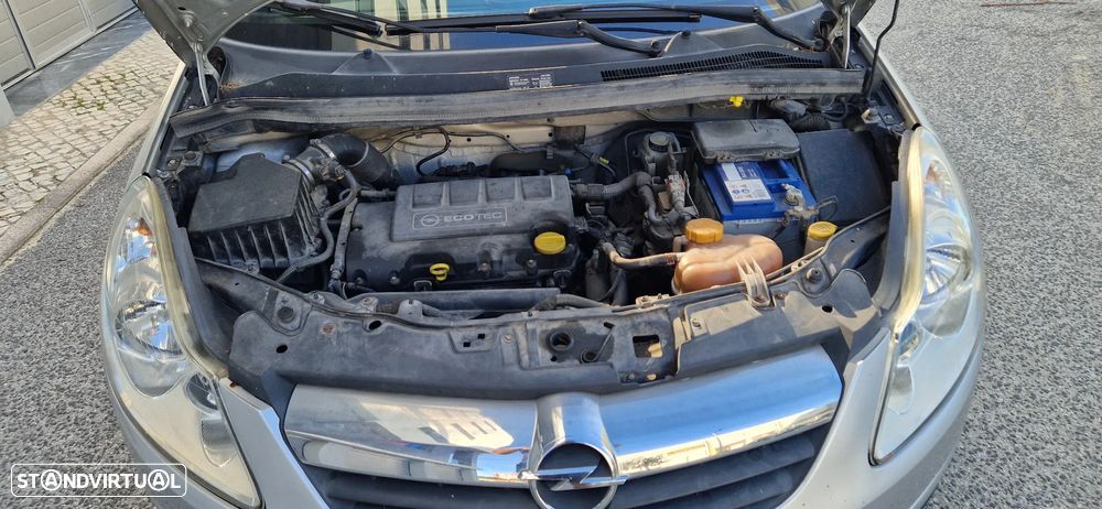 Opel Corsa 1.2 Cosmo - 18