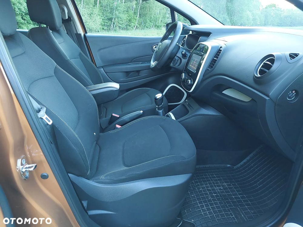 Renault Captur ENERGY TCe 120 Elysee - 25