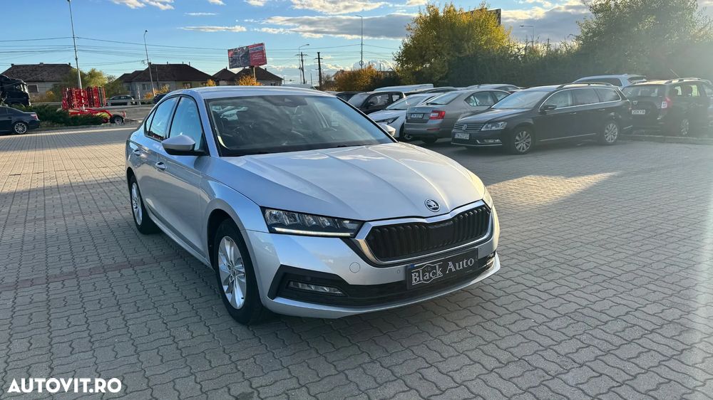 Skoda Octavia - 2