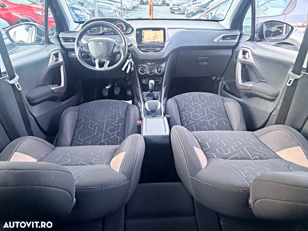 Peugeot 2008 PureTech 82 Style - 8
