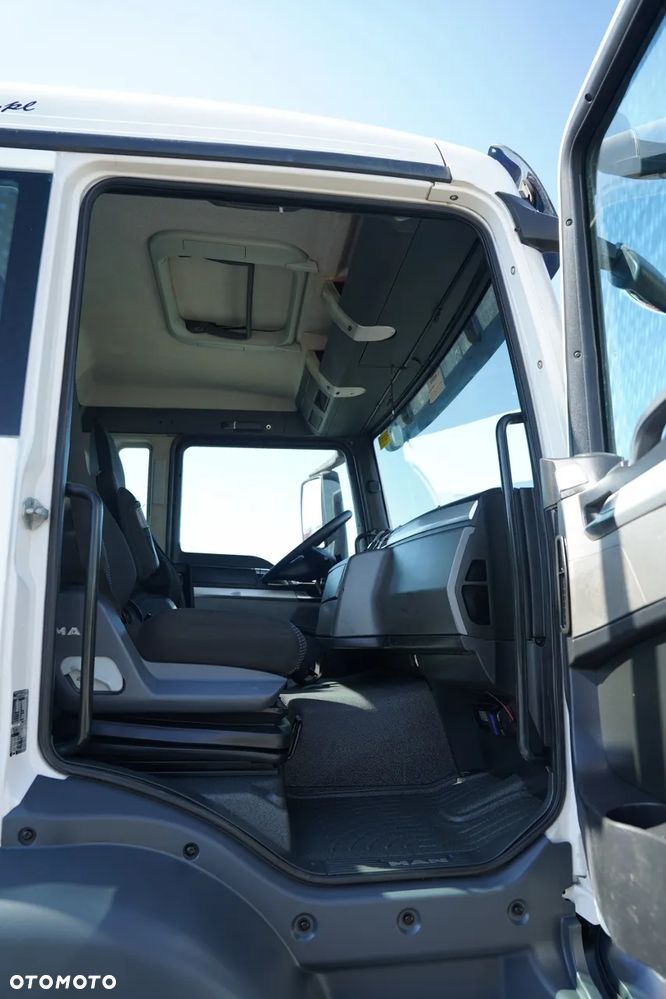 MAN TGS 26.360 / 6x4 / BURTOWA - 7 M / HDS PALFINGER PK 26 002- EH / MAX UDŹWIG: 7 800 KG / ROTATOR / PILOT / - 37