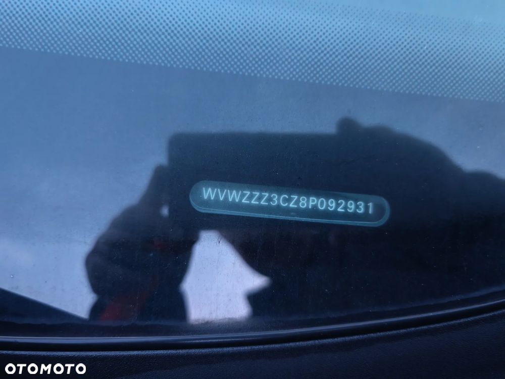 Volkswagen Passat - 2