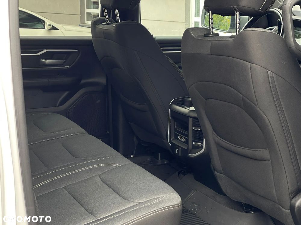 Dodge RAM 1500 5.7 4x4 - 31