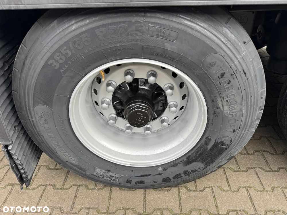 Krone Hakowa, Carrier Vector HE19, Nowe opony!! - 17