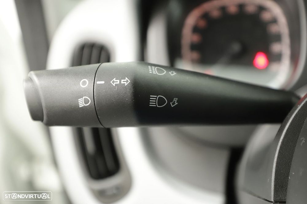 Fiat Panda 1.0 Hybrid City Cross - 13