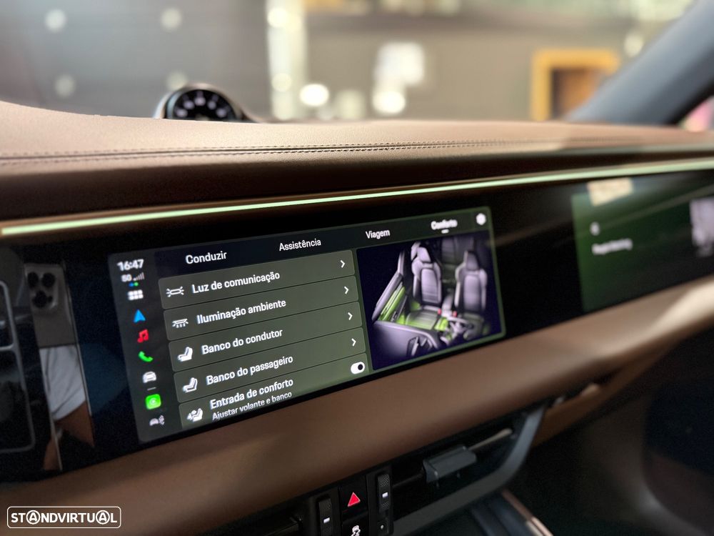 Porsche Macan Electric 4 - 46