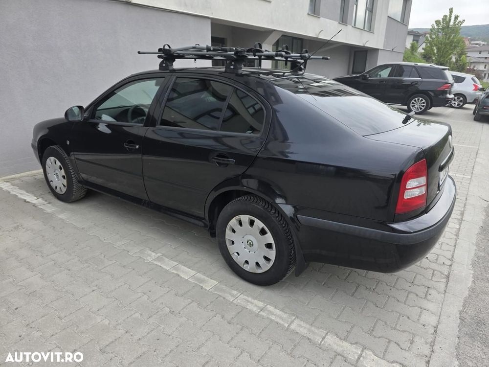 Skoda Octavia 1.6 - 11