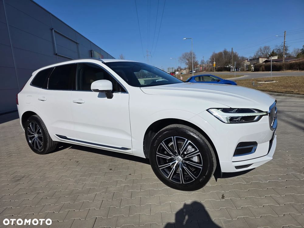 Volvo XC 60 ver-b4-d-awd-inscription - 16